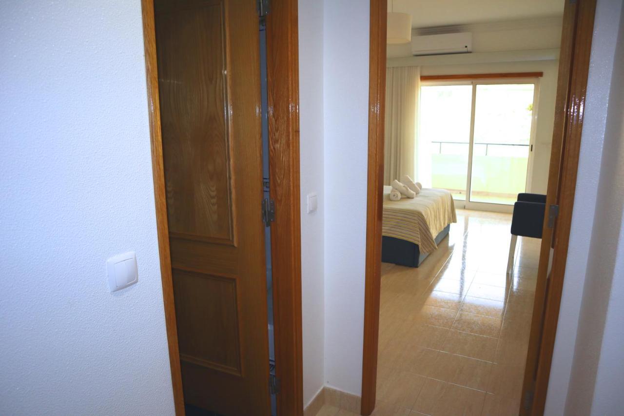 Apartamento Deolinda - Nossa Sra Da Rocha Porches  Eksteriør bilde